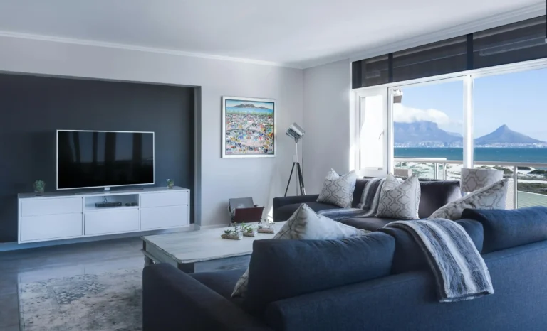 5 Budget-Friendly Ways to Add Luxury to Your Living Room